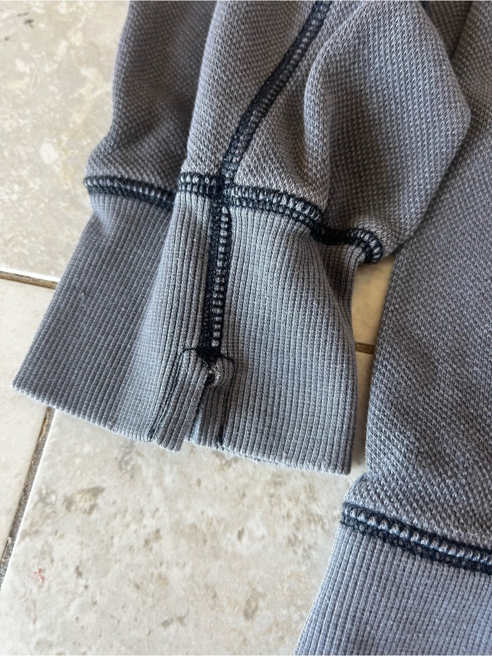 🎈HP🥳🎉 Aerie Oversized Charcoal Grey Sweater Size Medium - Picture 5 of 5